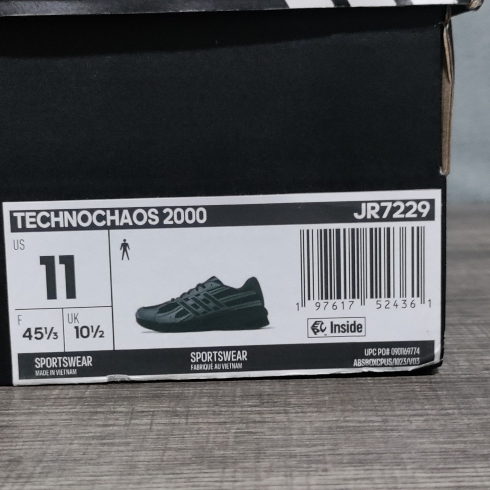 Adidas Sneakers‎ Mens 11 TECHNOCHAOS 2000 Black Iron Metallic Trainers NIB - Picture 4 of 11